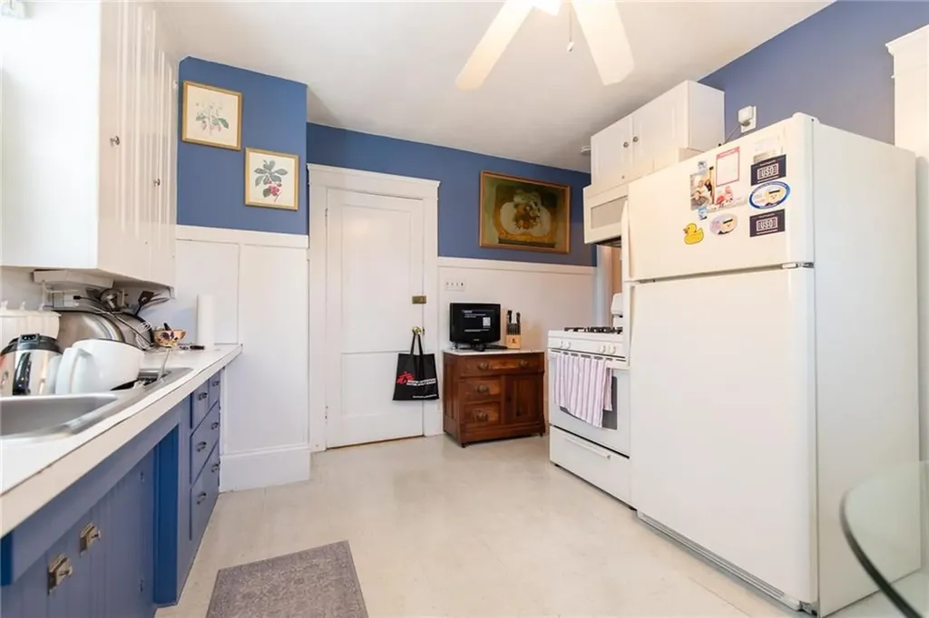 294 Smithfield Avenue Pawtucket RI 02860