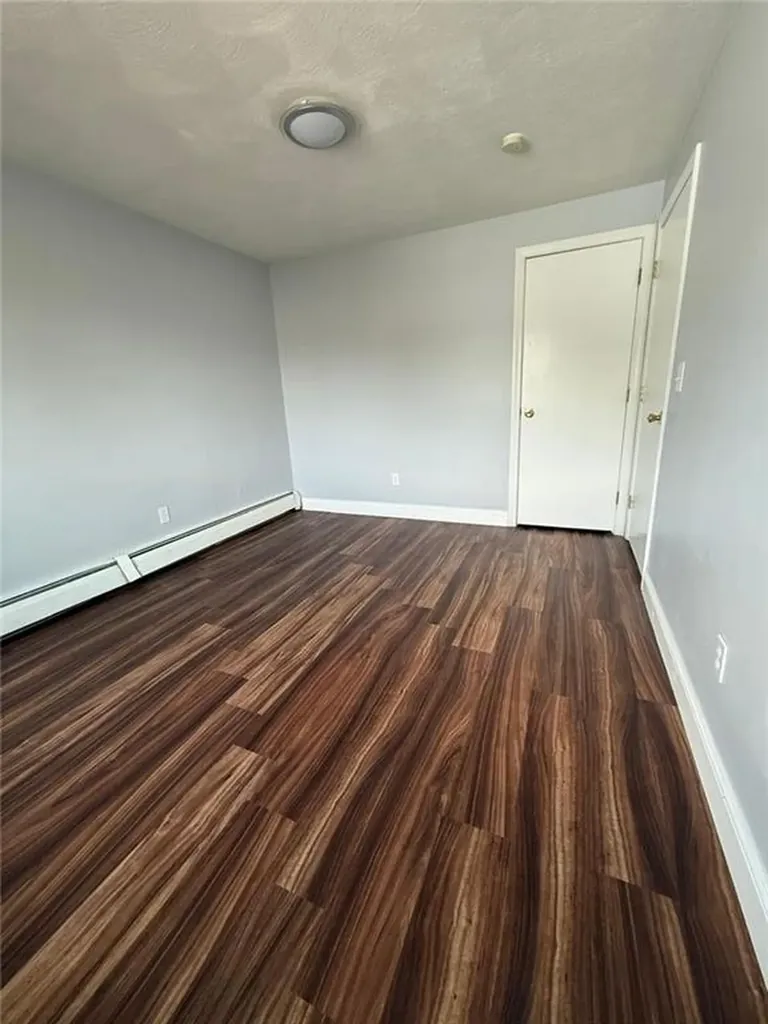 9 Melton Street Pawtucket RI 02860