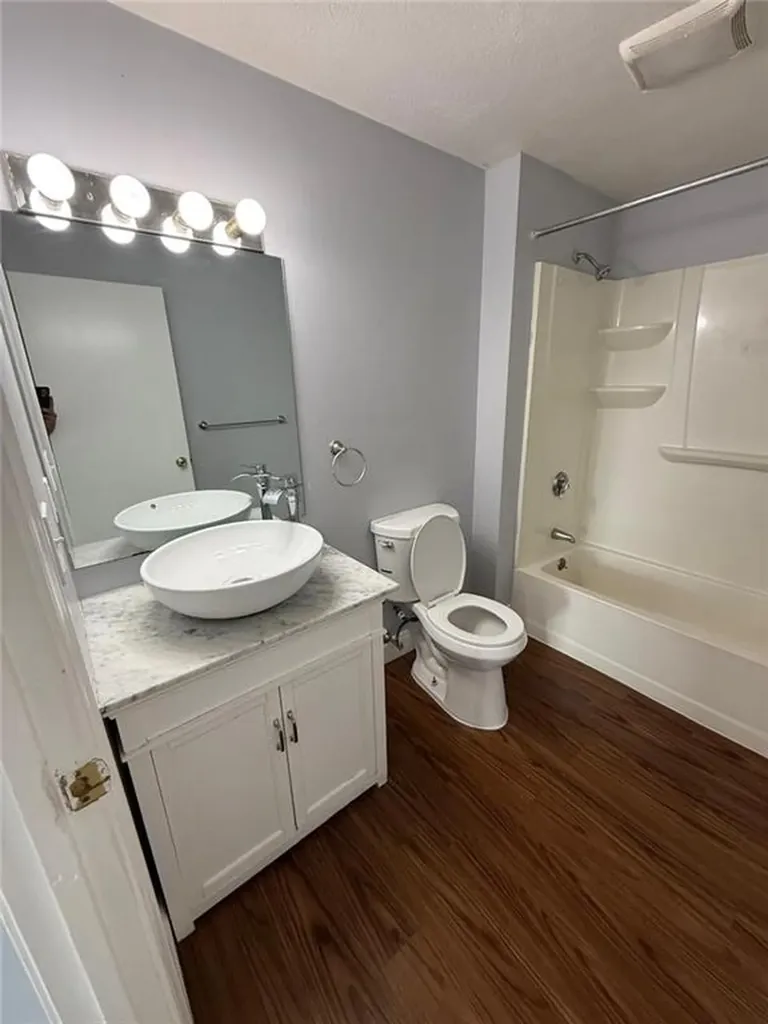 9 Melton Street Pawtucket RI 02860