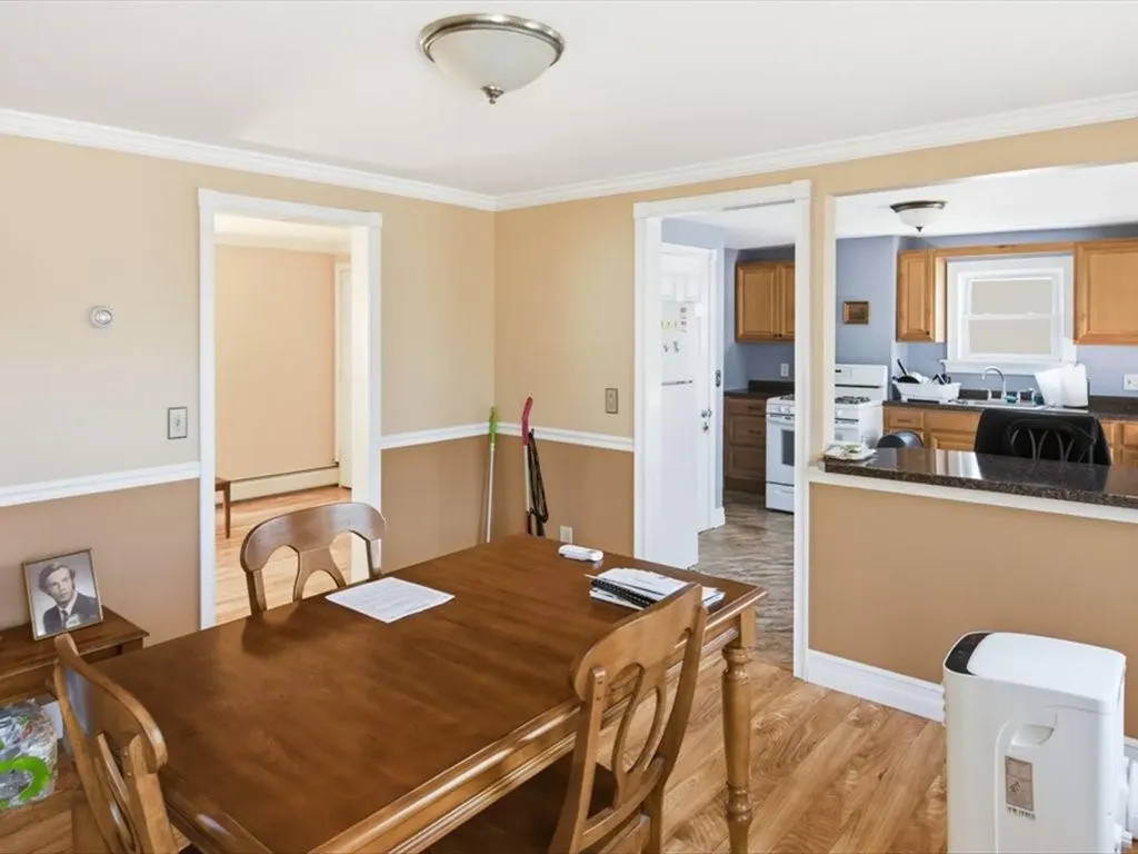 24 Pleasant Street Westerly RI 02891