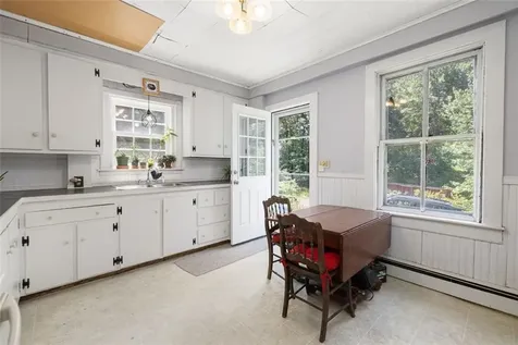 320 Railroad Avenue North Kingstown RI 02877