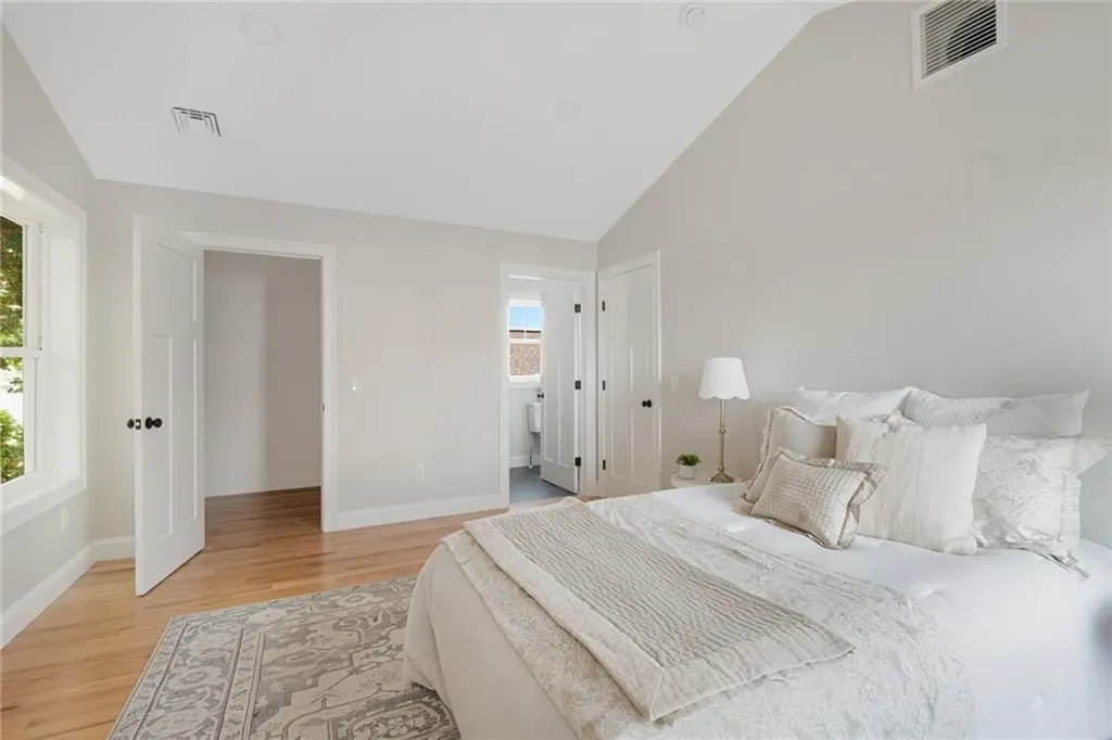 66 Fraser Street East Providence RI 02914