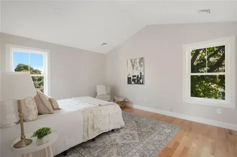 66 Fraser Street East Providence RI 02914