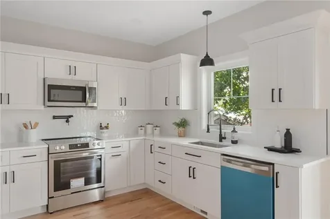 66 Fraser Street East Providence RI 02914