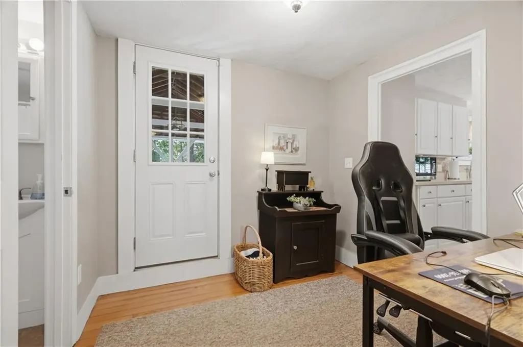 44 Old Great Road North Smithfield RI 02896
