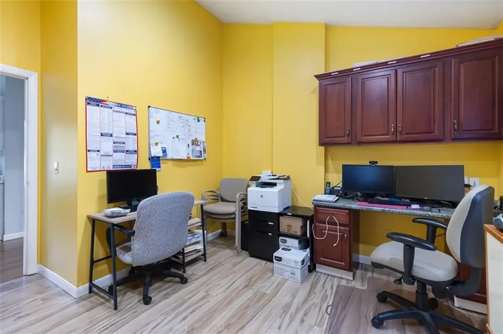 135 Atwood Avenue Cranston RI 02920