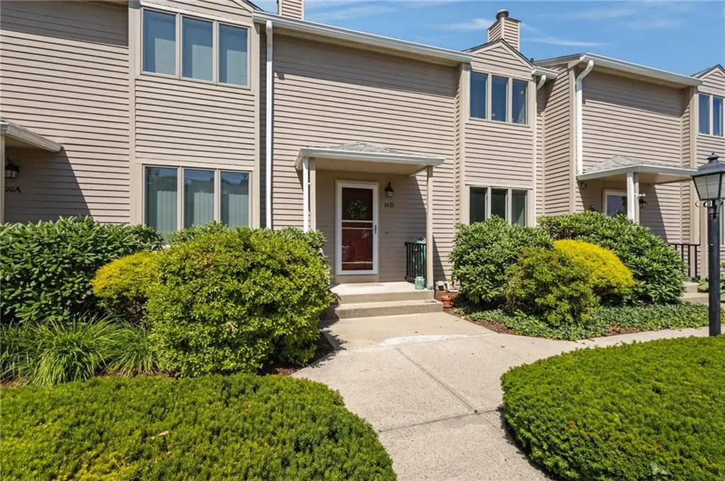 20 Tamarac Drive Smithfield RI 02828