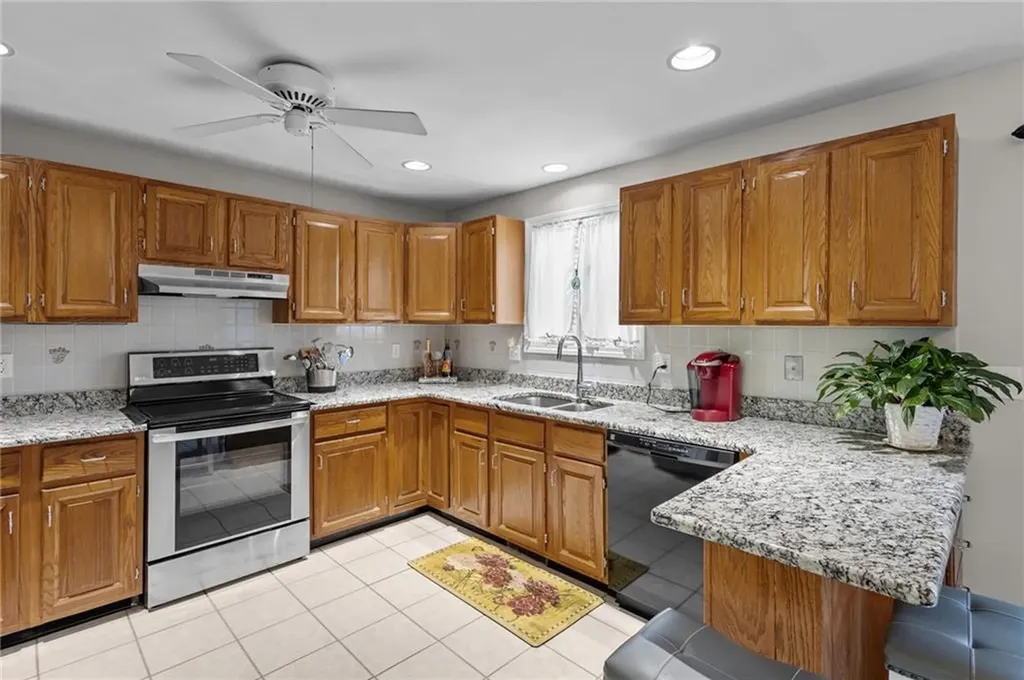 20 Tamarac Drive Smithfield RI 02828