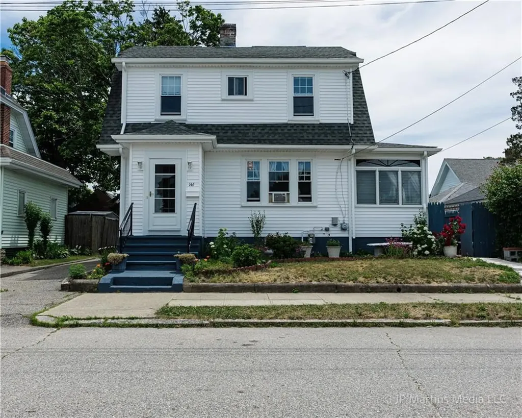 146 Garden Street Cranston RI 02910