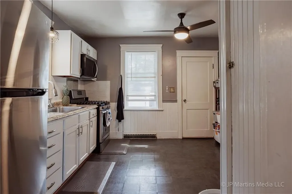 146 Garden Street Cranston RI 02910