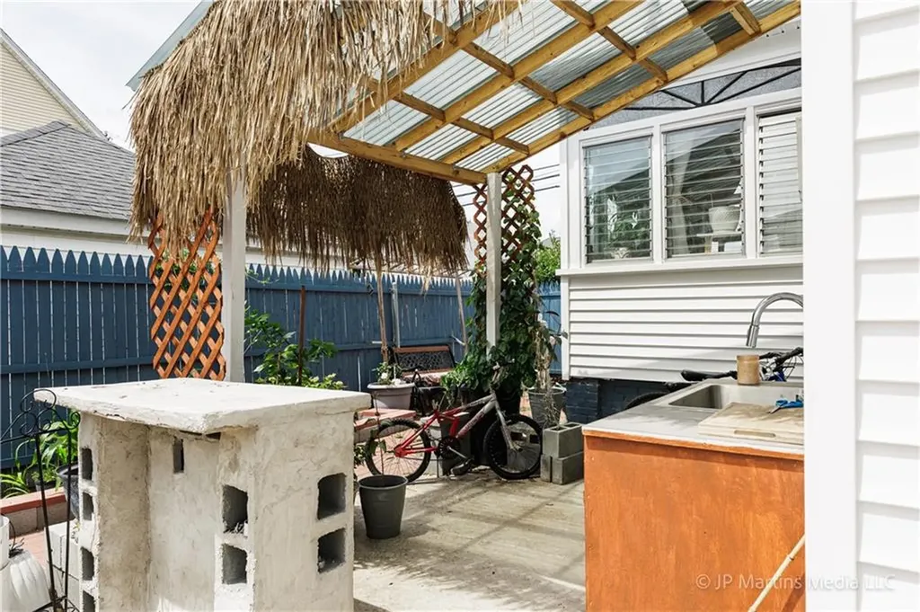 146 Garden Street Cranston RI 02910