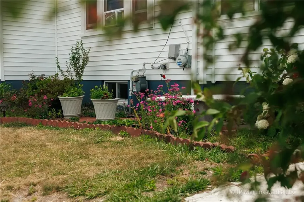 146 Garden Street Cranston RI 02910