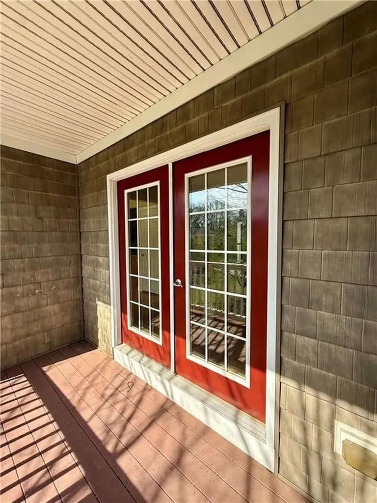 70 Turner Street Warwick RI 02886