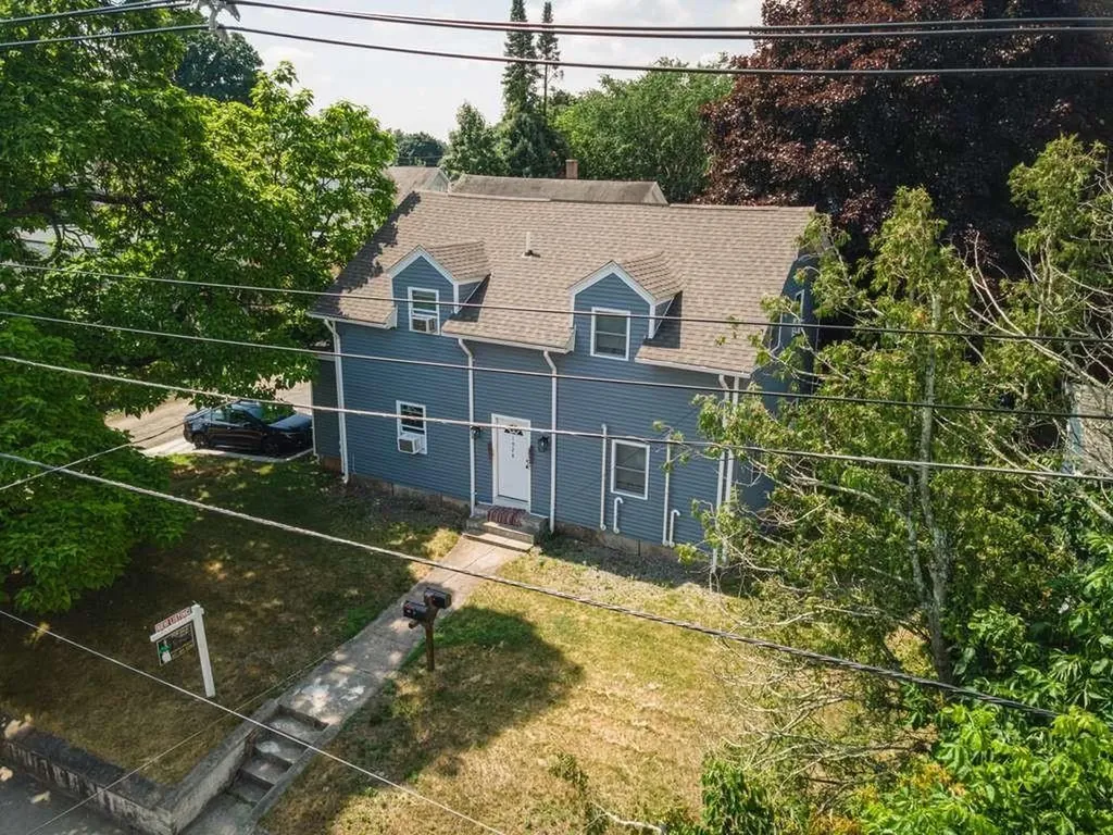 1928 Smith Street North Providence RI 02911