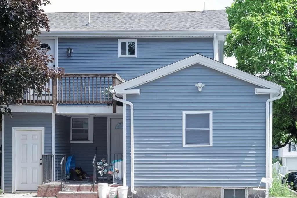 1928 Smith Street North Providence RI 02911