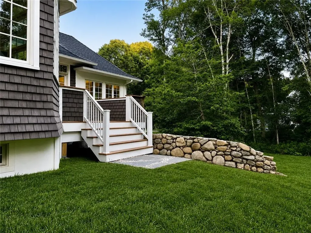 216 Spartina Cove Way South Kingstown RI 02879