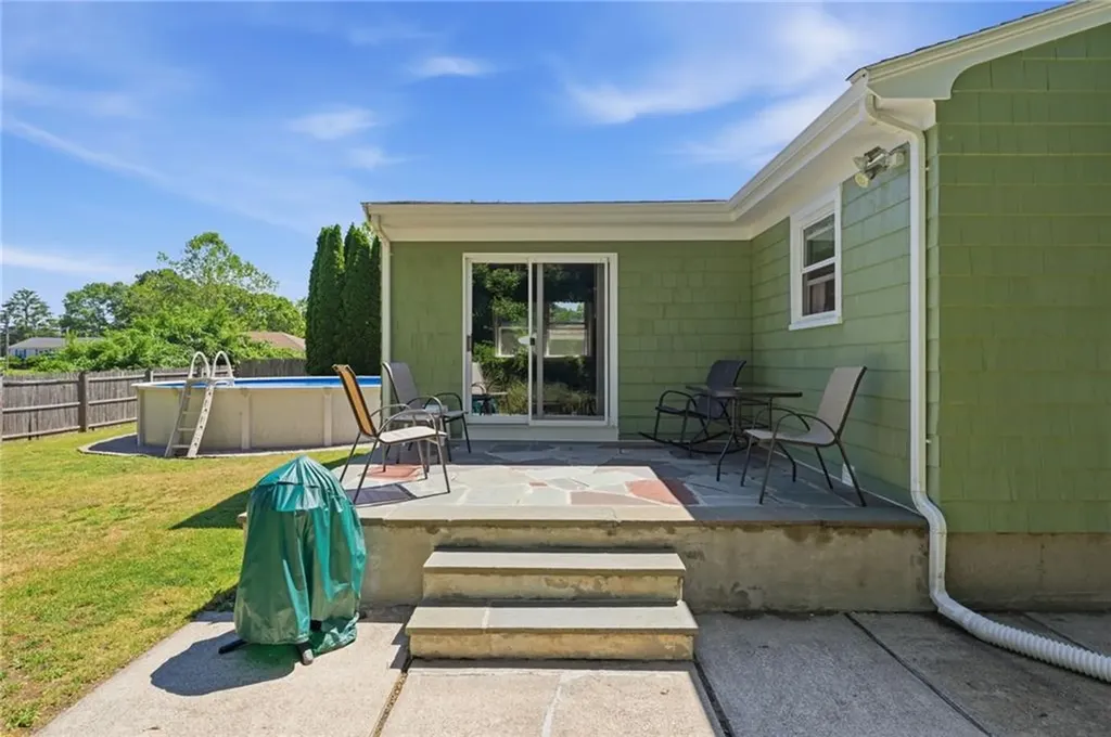 25 Meadow Lark Drive Westerly RI 02891