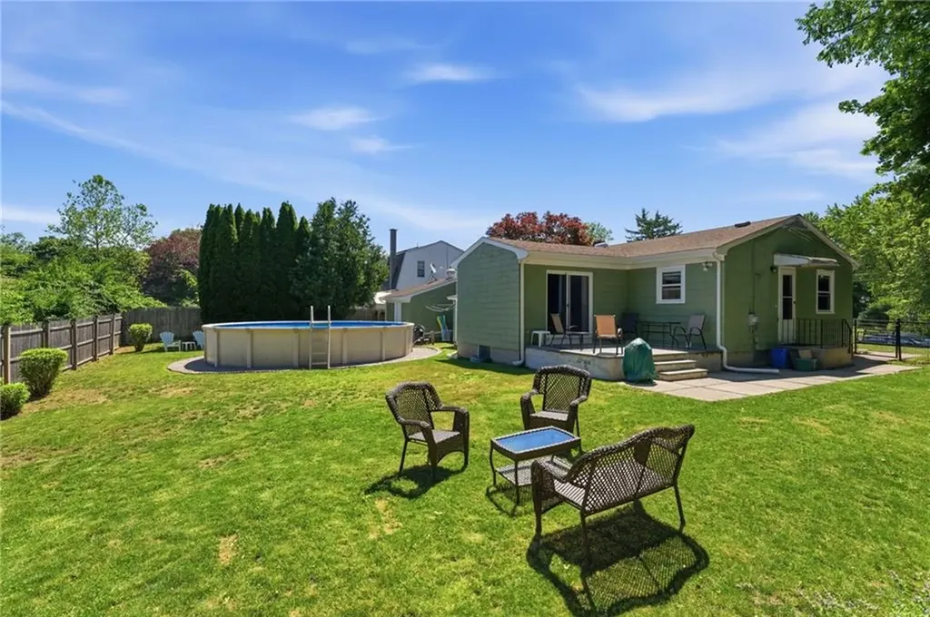 25 Meadow Lark Drive Westerly RI 02891