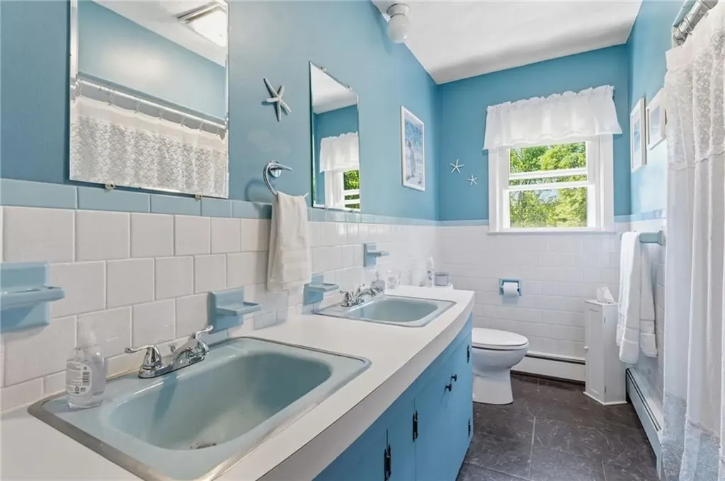 25 Meadow Lark Drive Westerly RI 02891