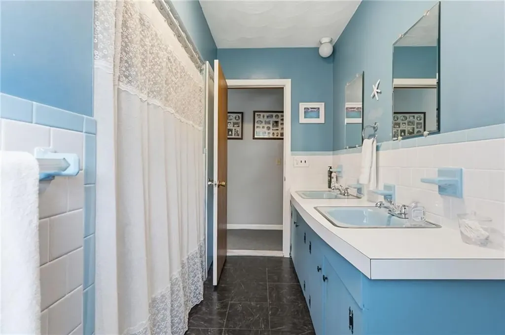 25 Meadow Lark Drive Westerly RI 02891