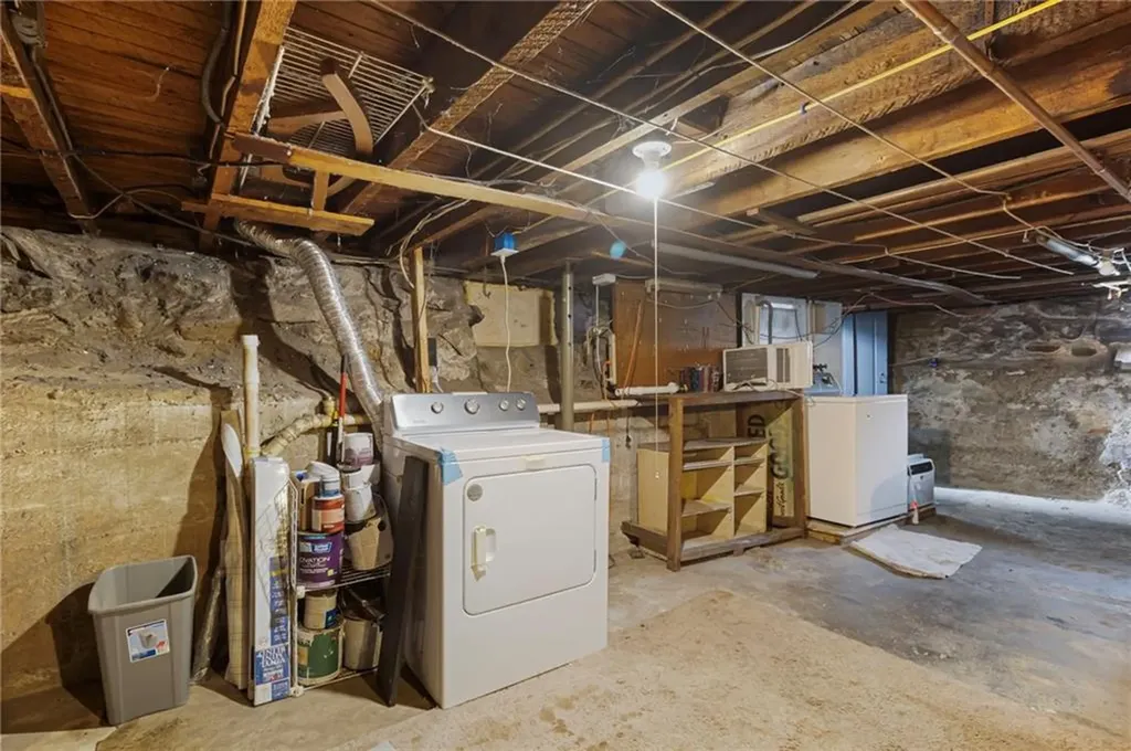 785 Main Avenue Warwick RI 02886