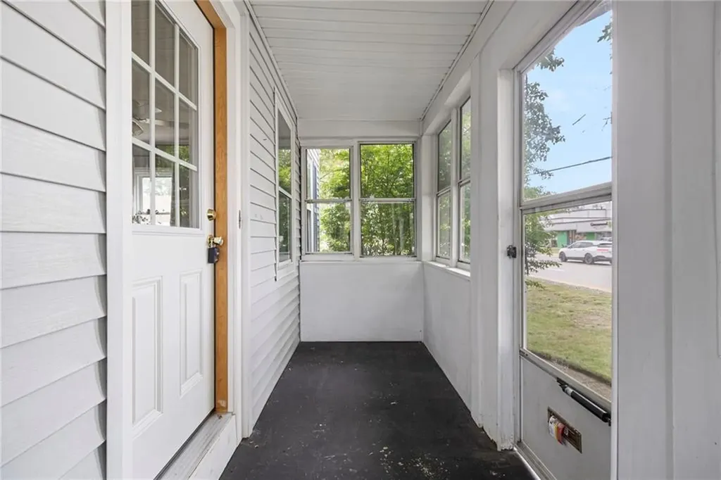 785 Main Avenue Warwick RI 02886