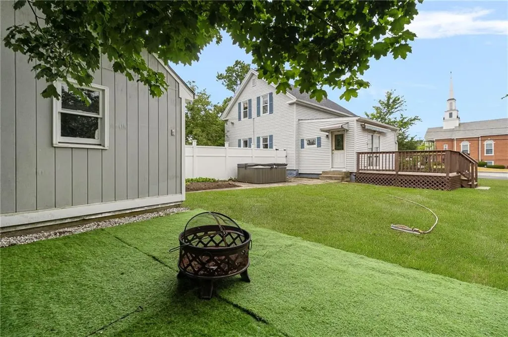 785 Main Avenue Warwick RI 02886