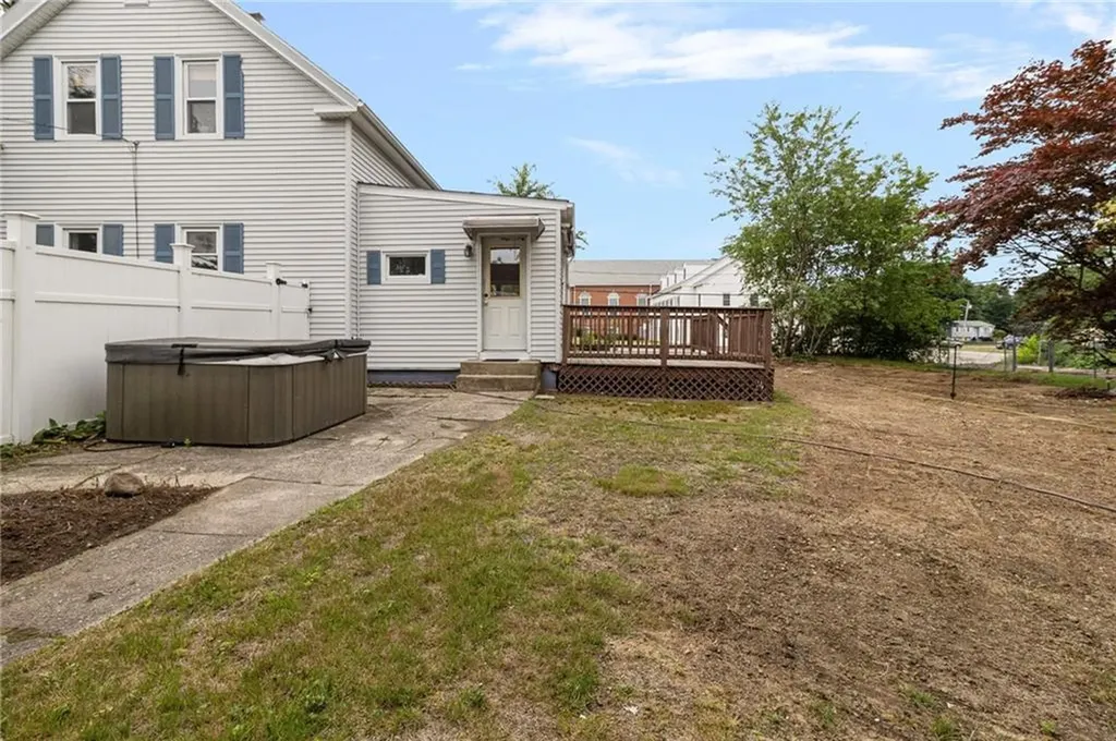 785 Main Avenue Warwick RI 02886
