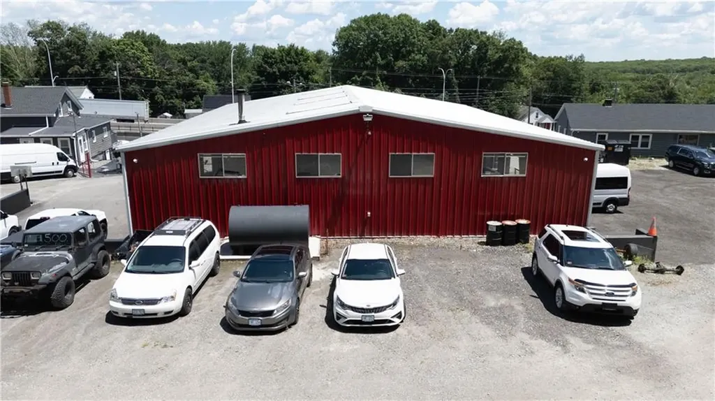 1097 Eddie Dowling Highway North Smithfield RI 02896