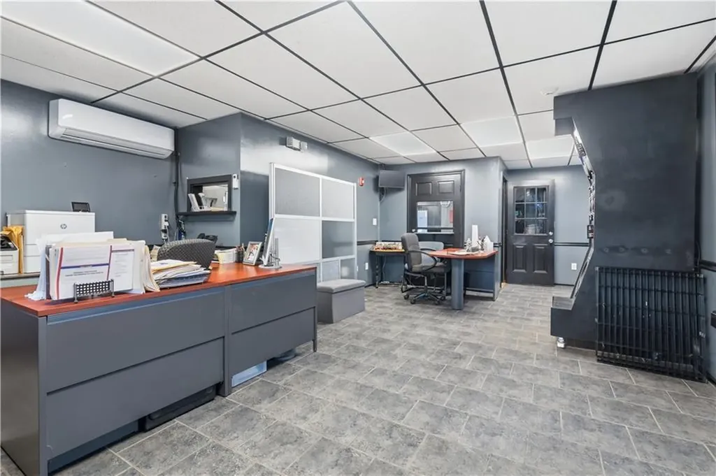 1097 Eddie Dowling Highway North Smithfield RI 02896