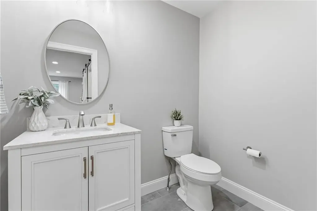 55 South Street West Warwick RI 02893