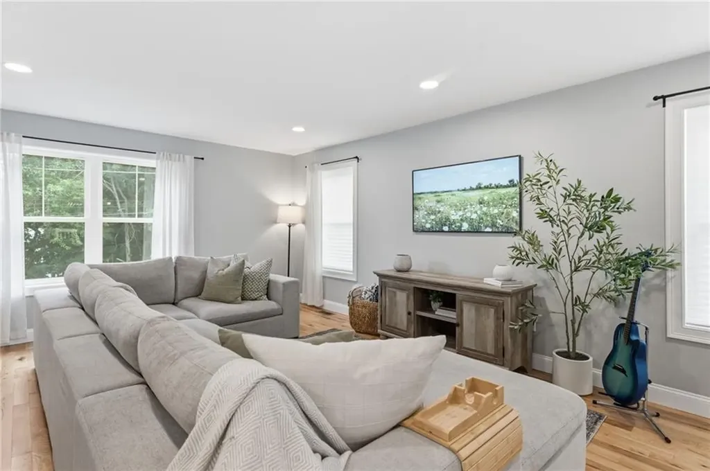 55 South Street West Warwick RI 02893