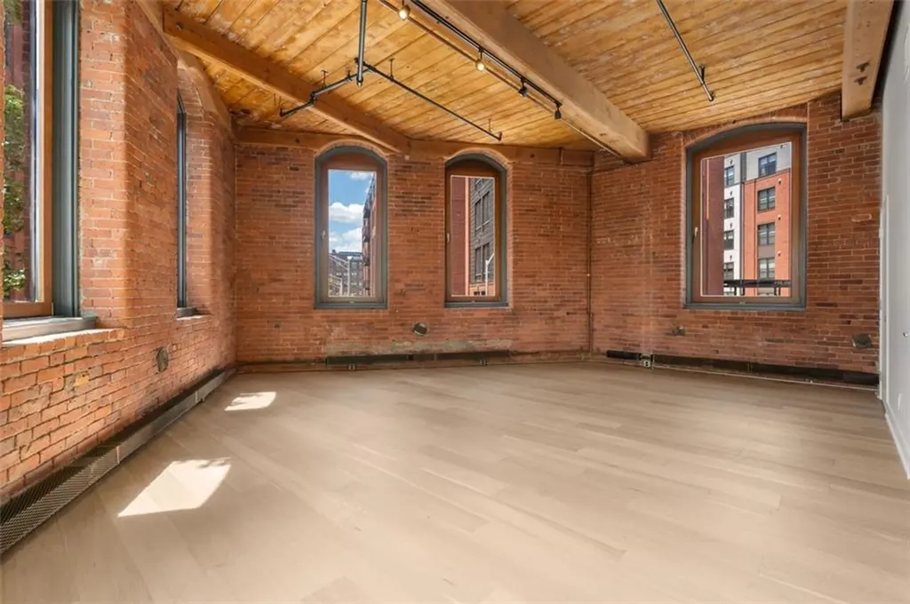 116 Chestnut Street Providence RI 02903