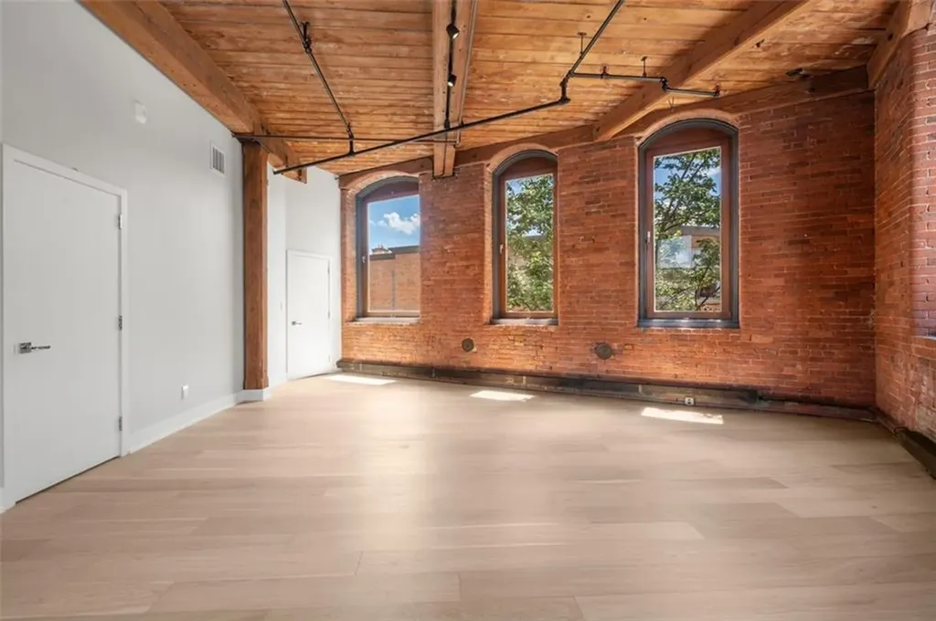116 Chestnut Street Providence RI 02903