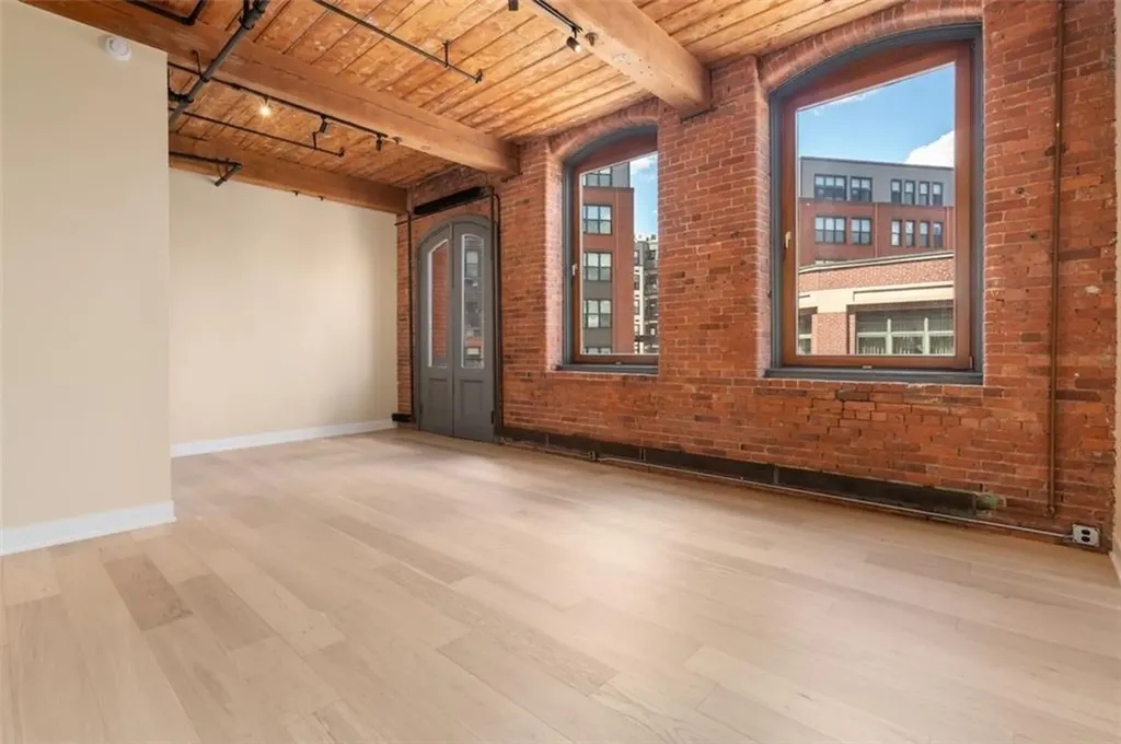 116 Chestnut Street Providence RI 02903