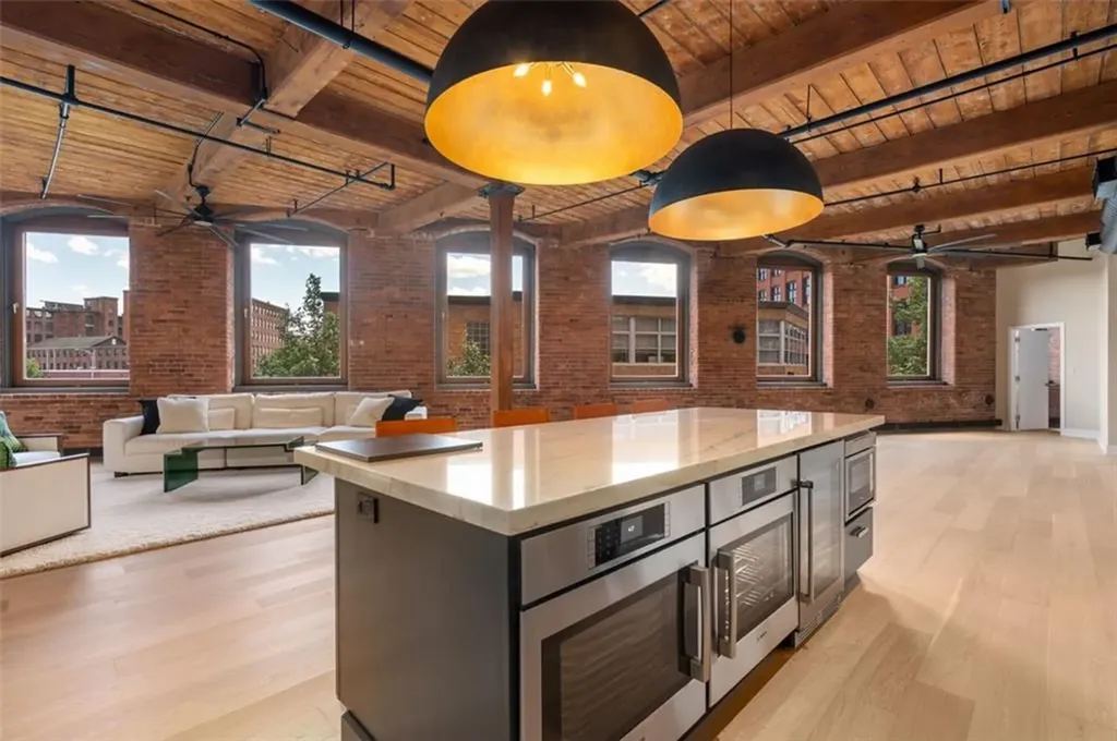116 Chestnut Street Providence RI 02903