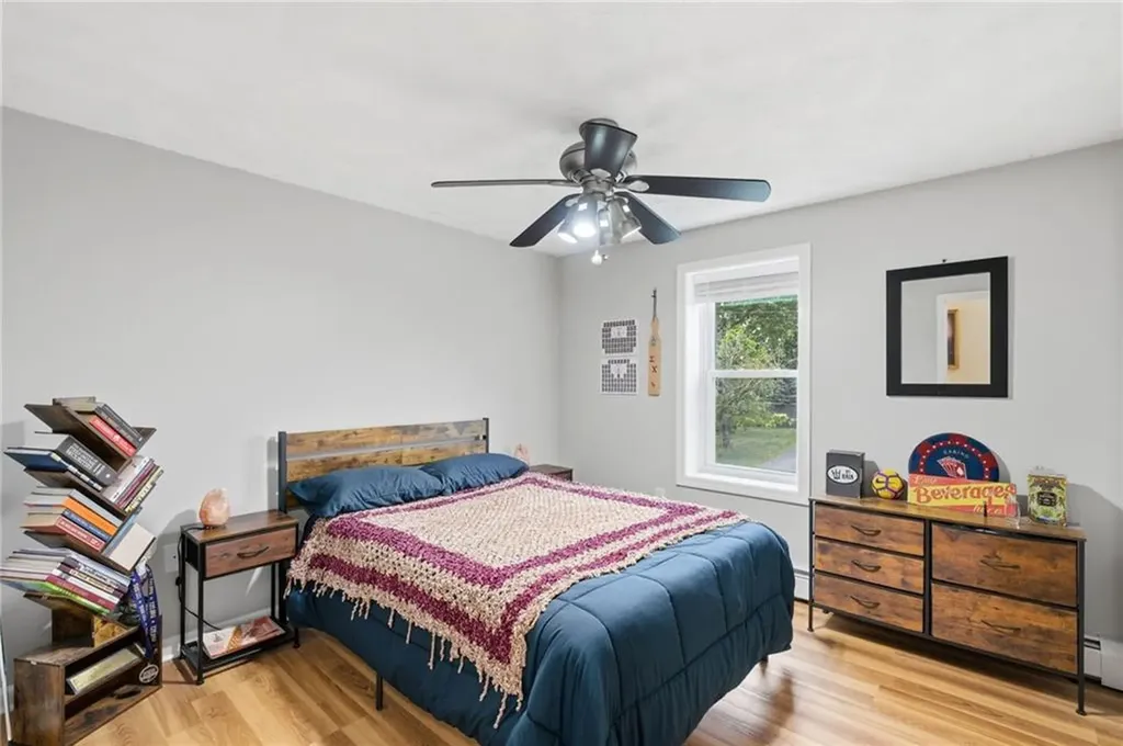 9 Daisy Court Cranston RI 02920