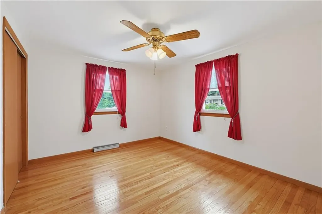 31 Benjamin Avenue Cranston RI 02920