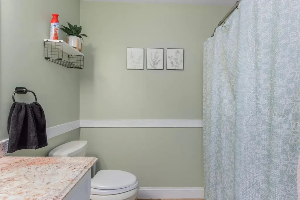 1603 Plainfield Pike Johnston RI 02919