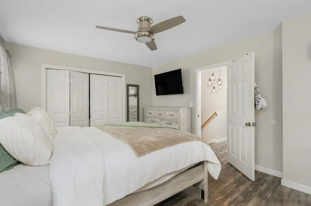 1603 Plainfield Pike Johnston RI 02919