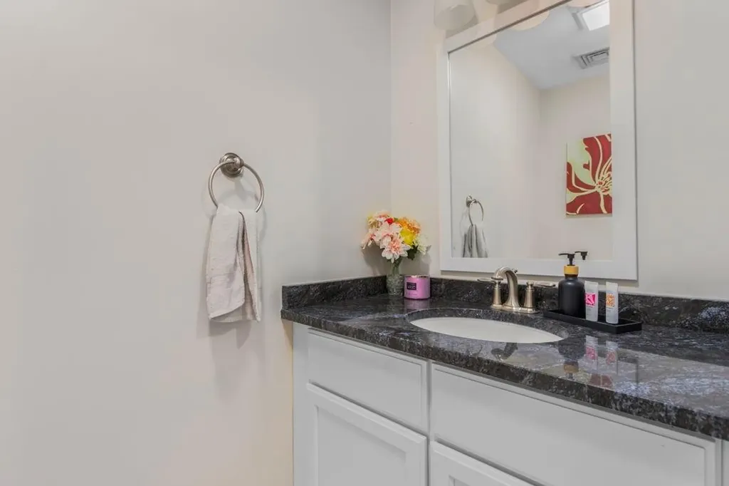 1603 Plainfield Pike Johnston RI 02919