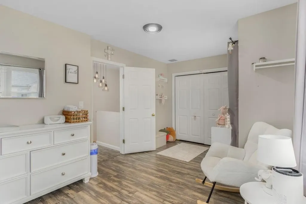 1603 Plainfield Pike Johnston RI 02919