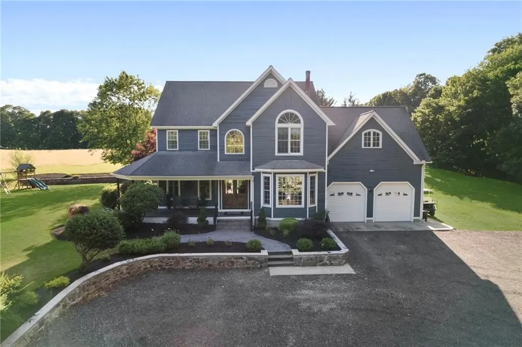 84 Hines Road Cumberland RI 02864