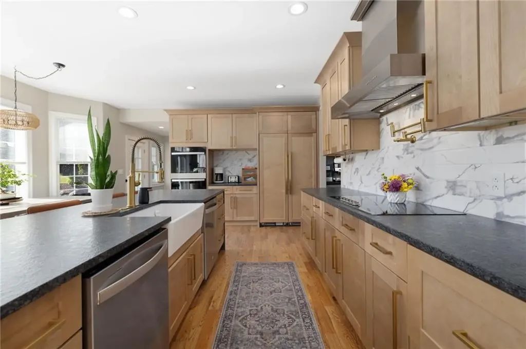 84 Hines Road Cumberland RI 02864