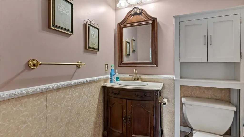 66 Hunters Crossing Drive Coventry RI 02816