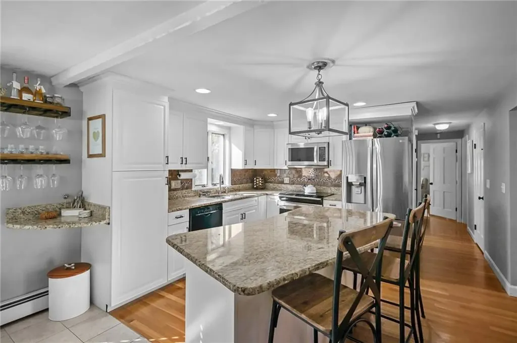 38 Angela Avenue Cranston RI 02921