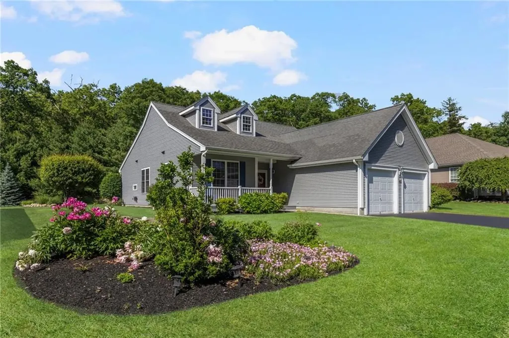 20 Rimwood Drive Smithfield RI 02917