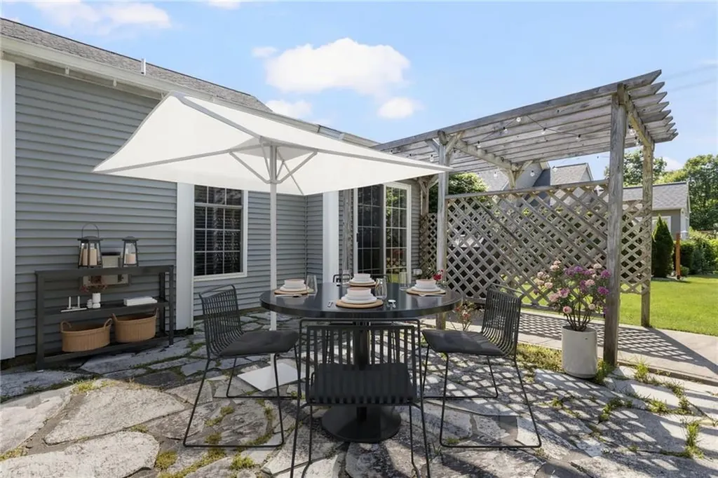 20 Rimwood Drive Smithfield RI 02917