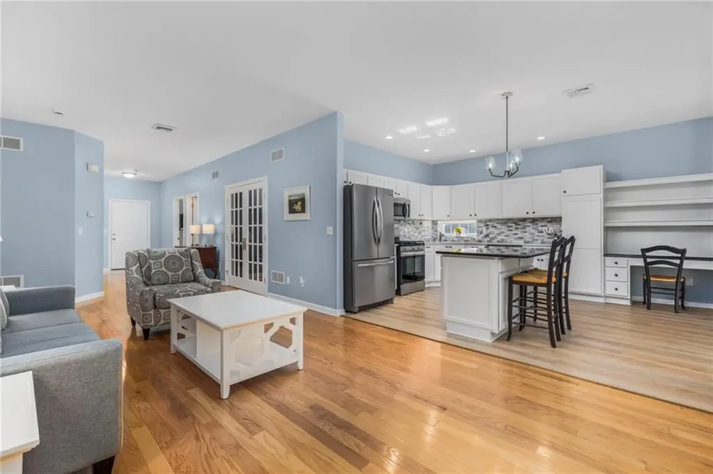 20 Rimwood Drive Smithfield RI 02917