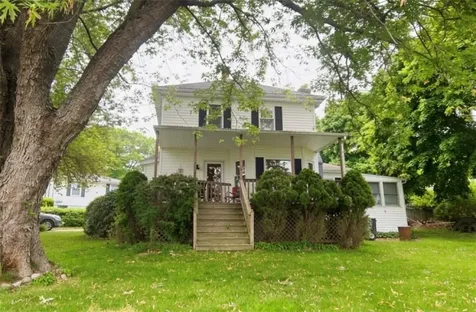 49 Grinell Avenue Tiverton RI 02878